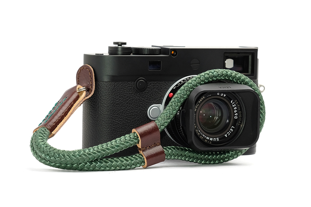 Sailor Skinny Jimmy Hand Combat Camera