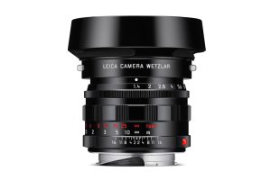 Leica Summilux-M 50 f/1.4 Glossy black